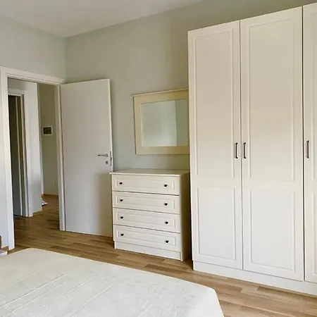 Cozy Apartment Tirana