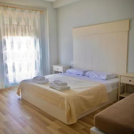 Cozy * Tirana